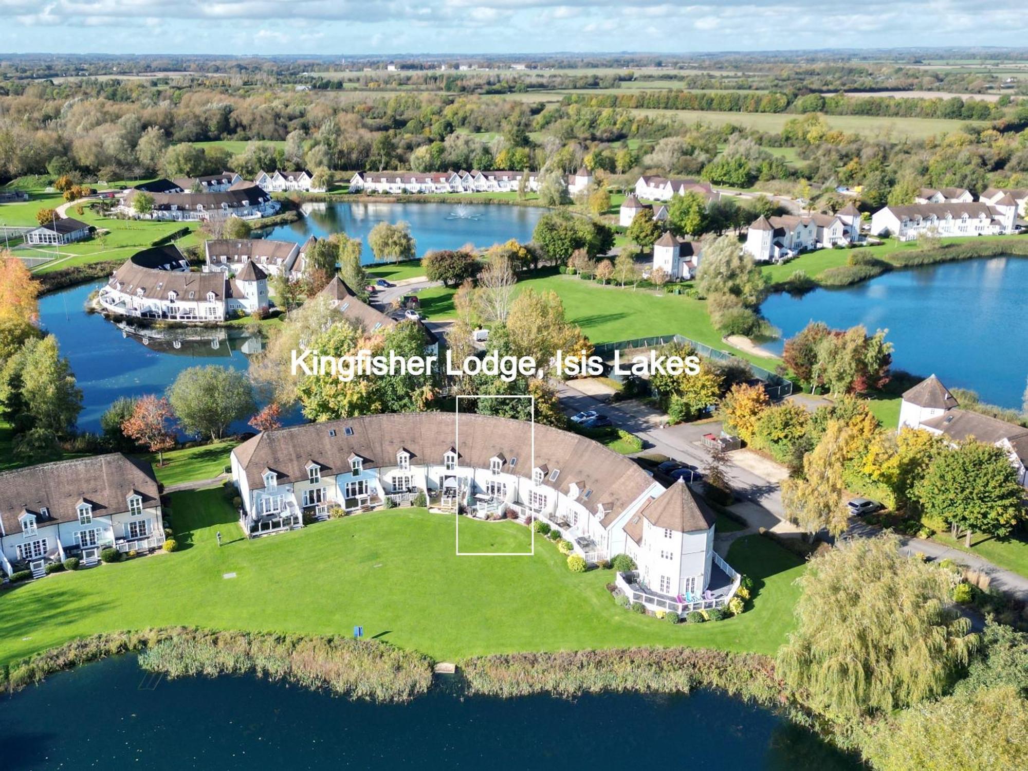 Luxury Kingfisher Lodge, Isis Lake, Within The Cotswold Waterpark Cirencester Exterior foto